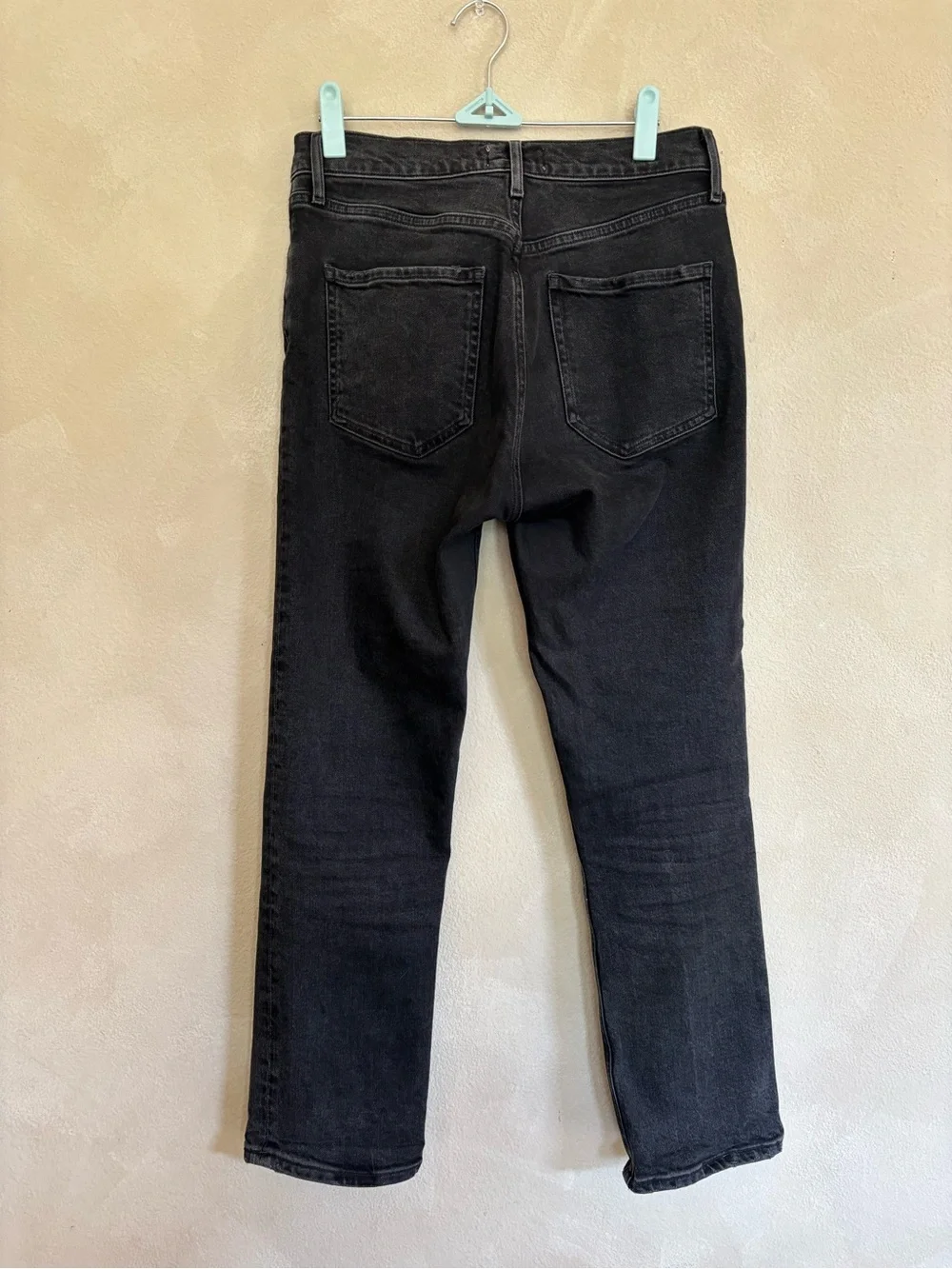 Agolde Riley Crop black jeans